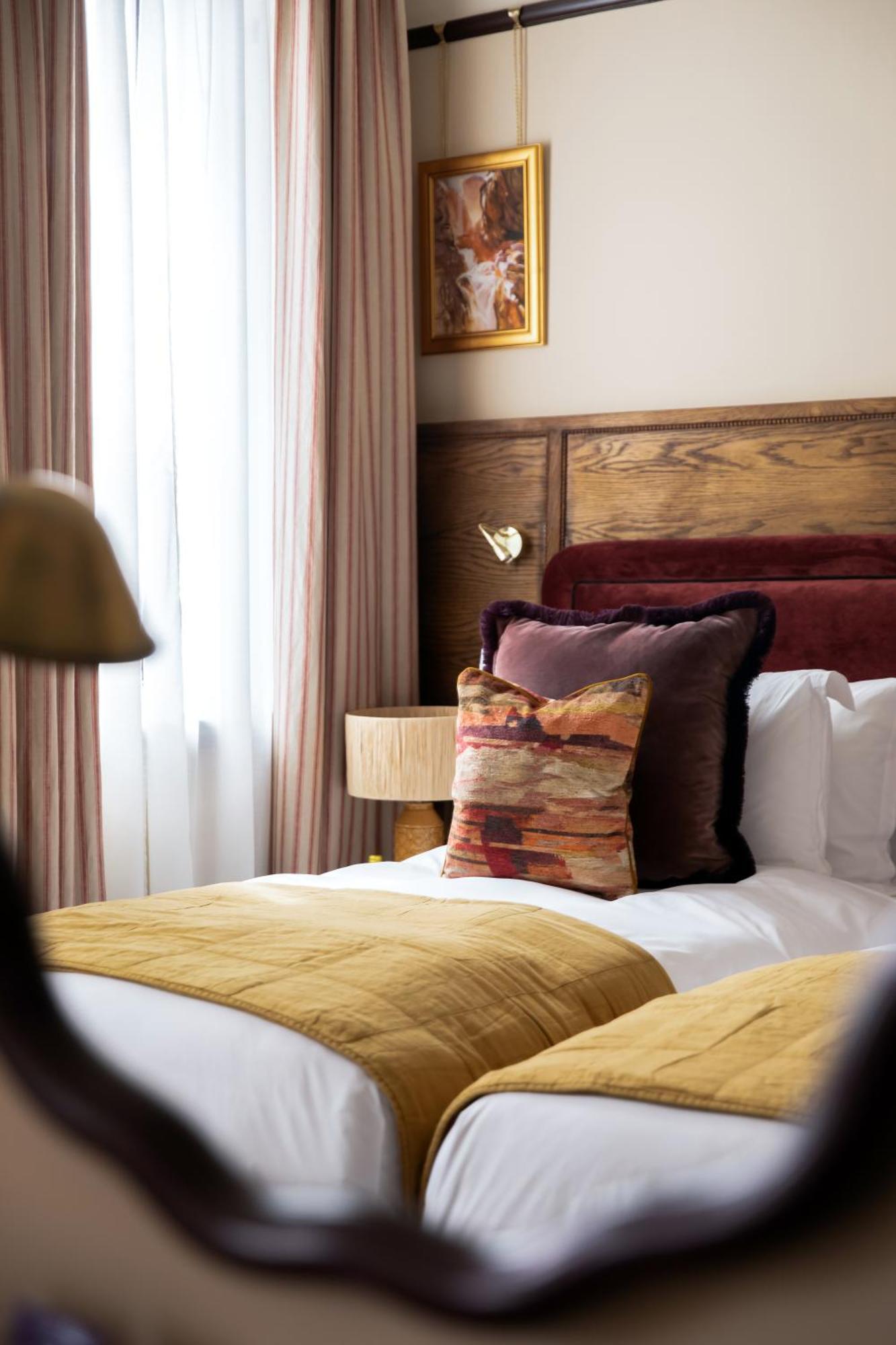 Hotel Red Lion 3*